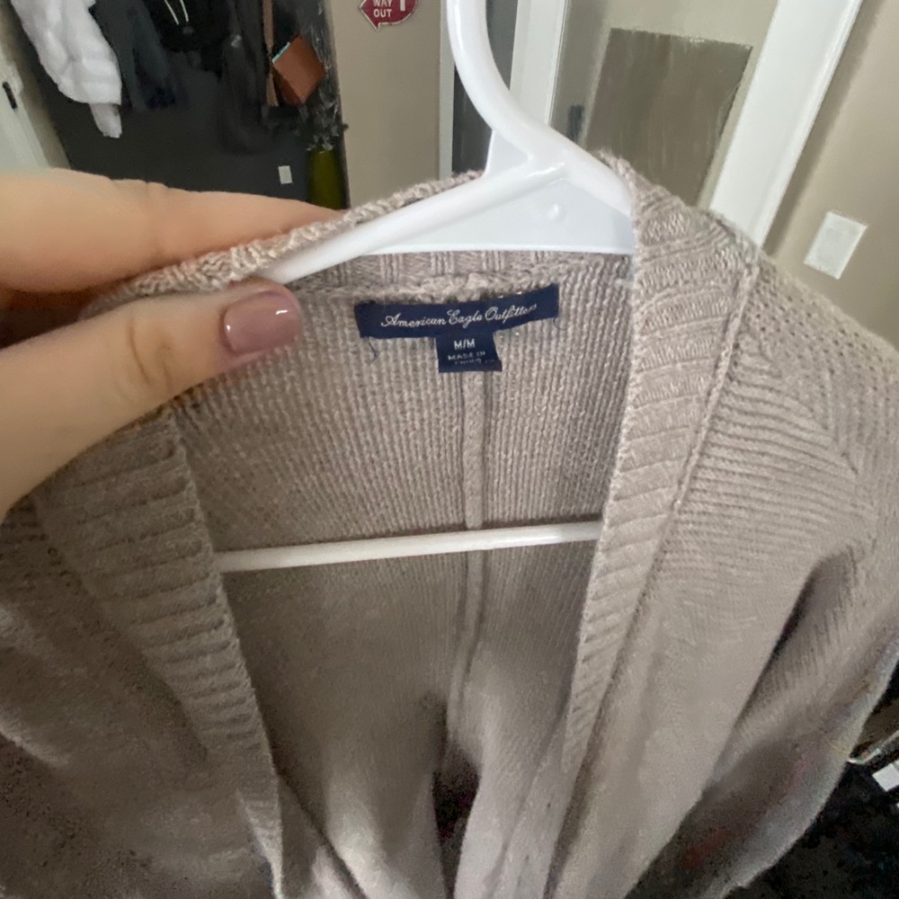 American Eagle Cardigan